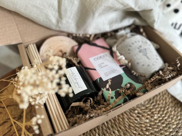 Aromatherapy Gift Set with Personalised Candle